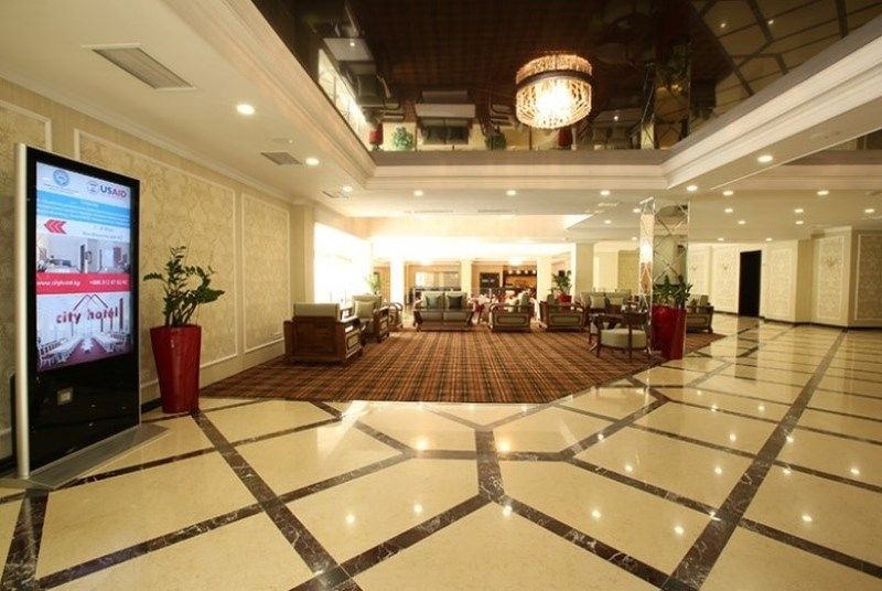 City Hotel ビシュケク エクステリア 写真