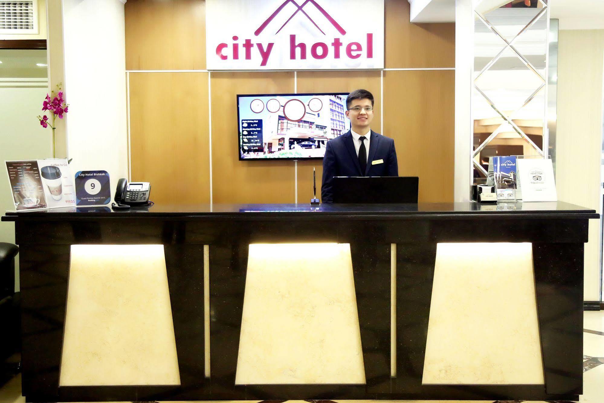 City Hotel ビシュケク エクステリア 写真